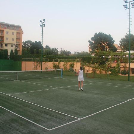 Joya Park Apartments Golden Sands Luaran gambar