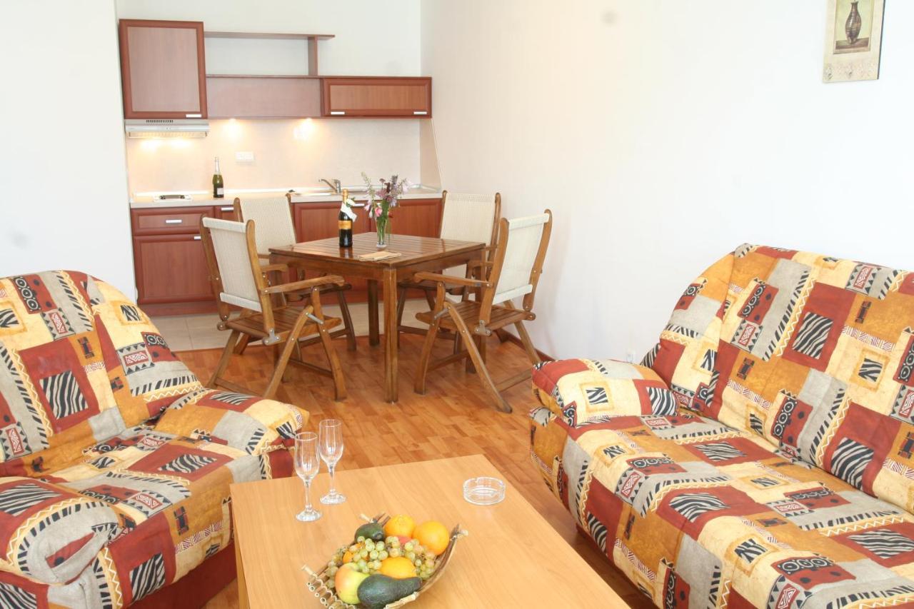 Joya Park Apartments Golden Sands Luaran gambar